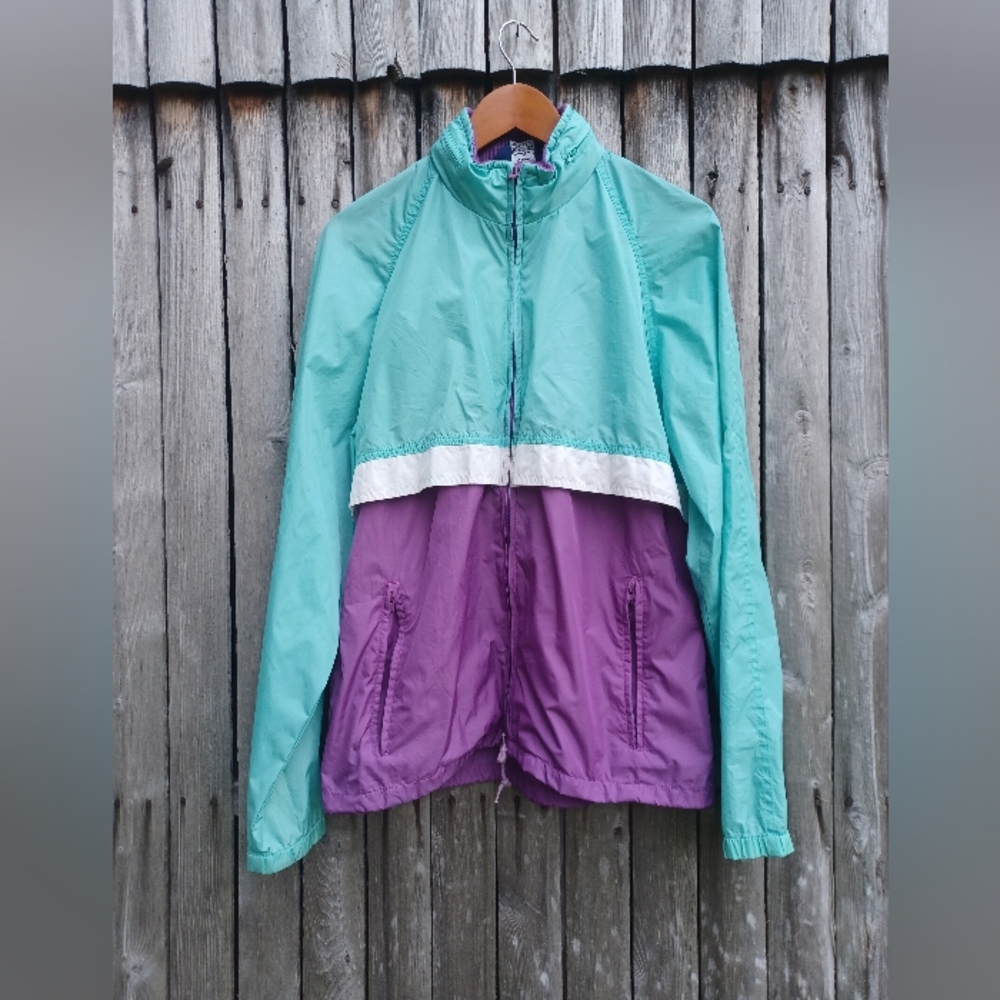 Vintage 90s Woolrich color block nylon purple surf green jacket w/ hood Mens S